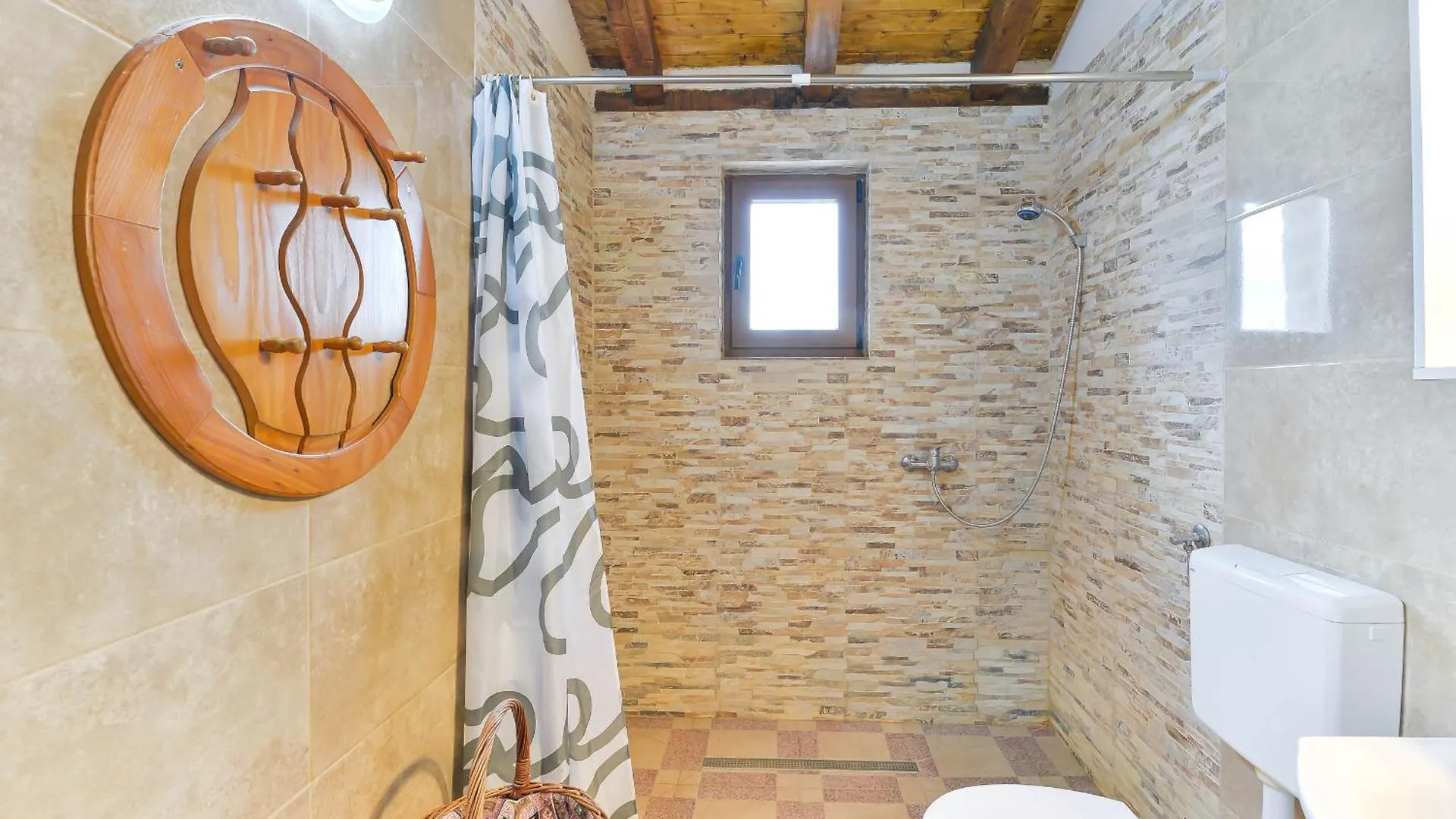 Villa Callista With Pool Budak Croatia
