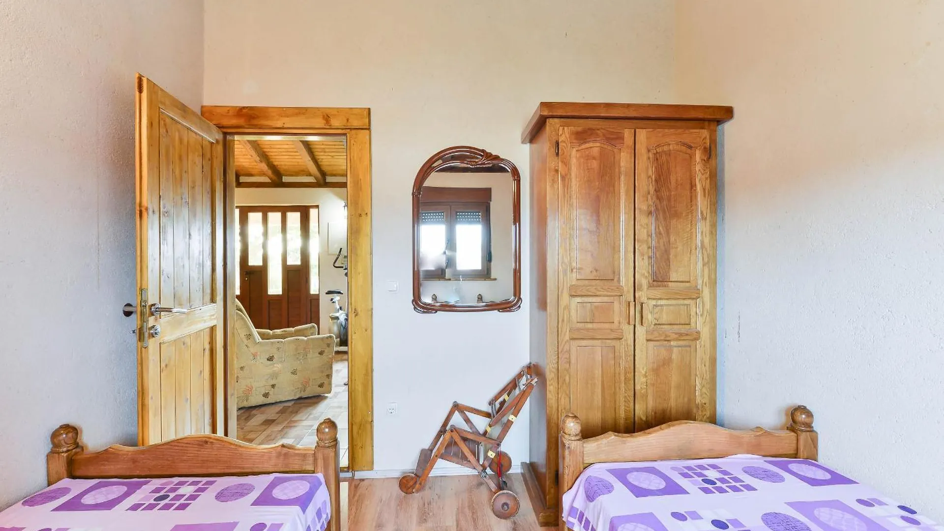 Villa Callista With Pool Budak Croatia
