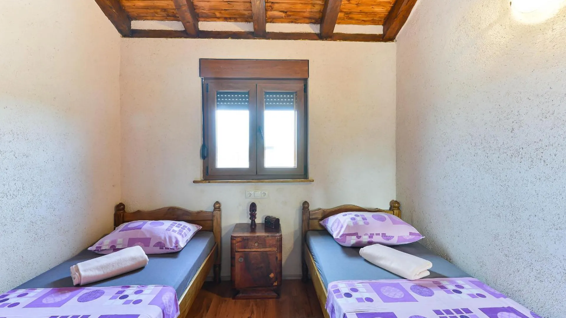 Villa Callista With Pool Budak Croatia